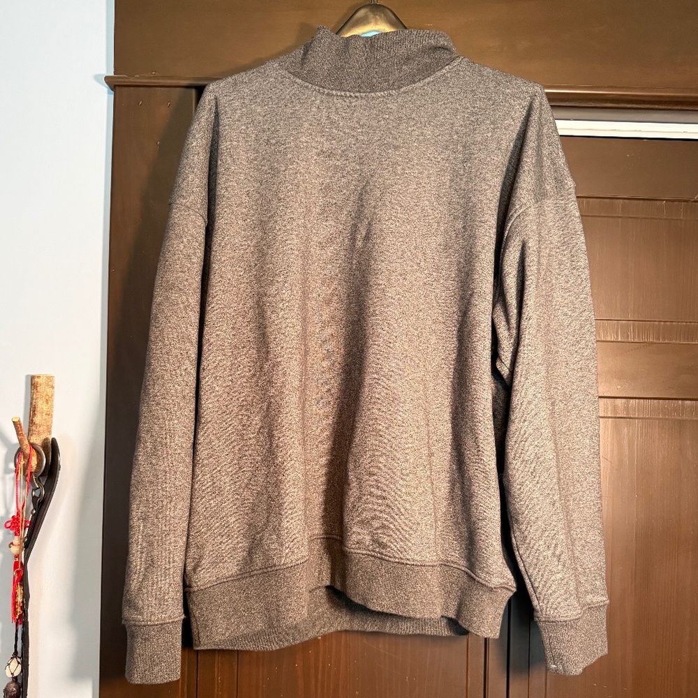 *NWOT* Banana Republic Pullover Sweater. Men's Size XL. Greenish/Grey Flecked.